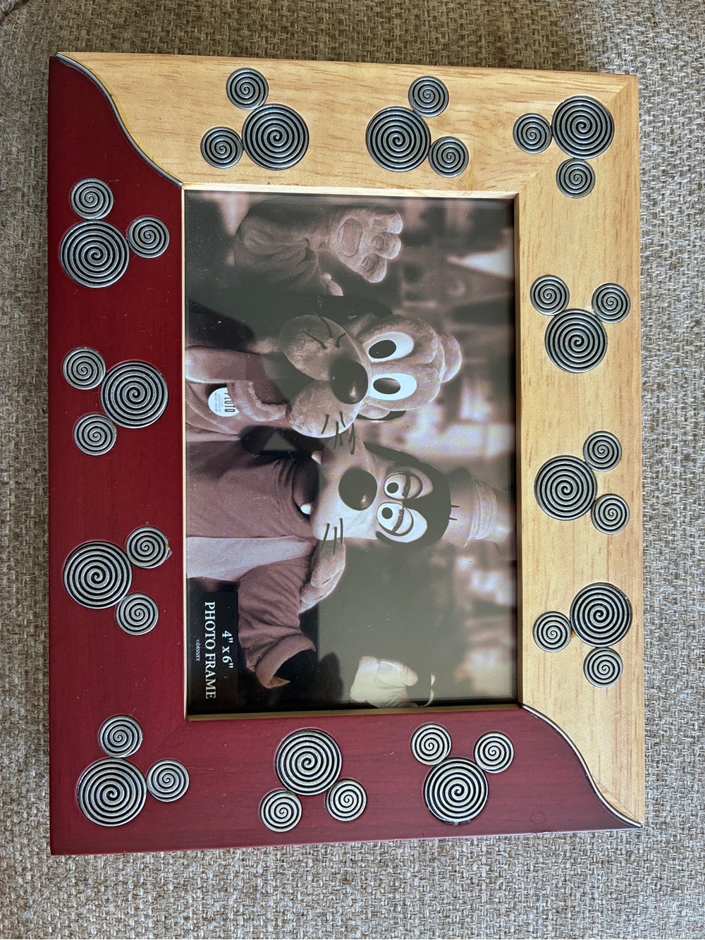 Disney Two-Tone Red and Natural Wood Photo Frame Spiral Mickey Mouse pewter park